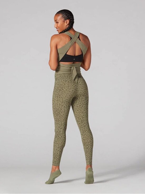 Tavi Pants - TaviSculpt High Waisted 7/8 Leggings in Olive leopard- Small